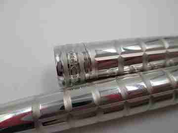 Montblanc 144 Meisterstück Facet. Platinum plated. Converter