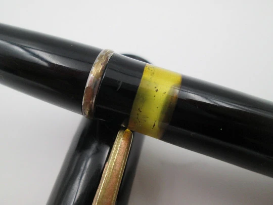 Montblanc 630. Black celluloid and gold plated details. Piston filler. 1950's