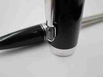 Montblanc Bohème rollerball pen. Black resin and platinum metal. 2000's