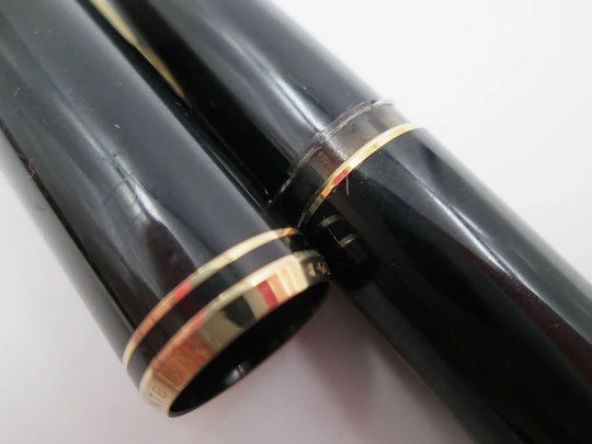 Montblanc Classic CF. Black resin & gold plated. Box. Cartridge. 1980's