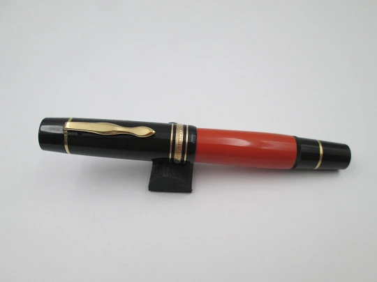 Montblanc Ernest Hemingway fountain pen and ballpoint pen set. Germany. 1992 Montblanc Ernest Hemingway fountain pen and ballpoint pen set. Germany. 1992