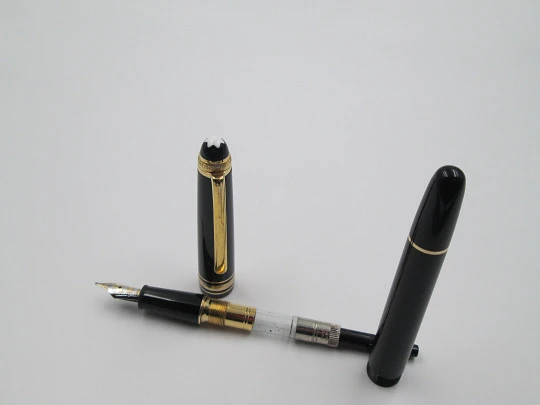 Montblanc Meisterstück 144. Resin & gold plated. 75 Anniversary. Box