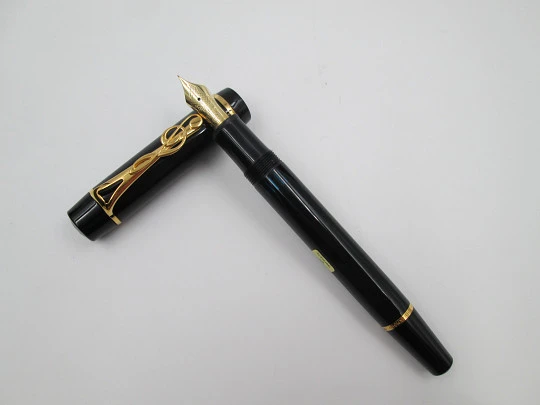 Montblanc Meisterstück. Leonard Bernstein. 1996. Black resin