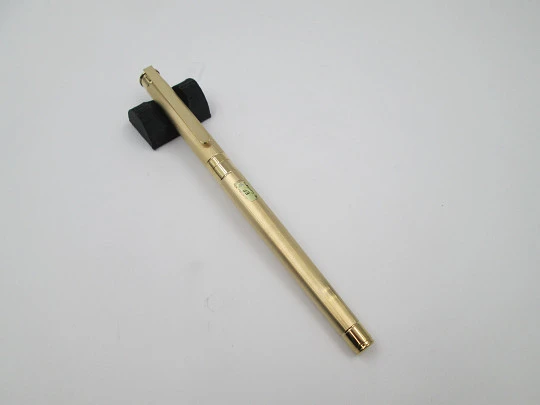 Montblanc Noblesse. Laminada en oro. Carga convertidor. 1970. Estuche Montblanc Noblesse. Laminada en oro. Carga convertidor. 1970. Estuche