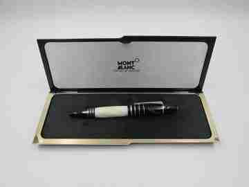 Montblanc Scott Fitzgerald fountain pen. Bitone resin & 925 silver details