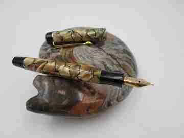 Montblanc Simplo 324. Black and pearl celluloid. 1930's. 14K nib
