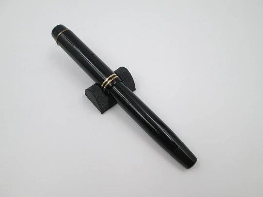 Montblanc SimPlo 324. Black glossy celluloid and gold plated