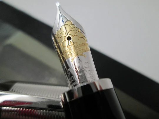 Montblanc William Faulkner. 2007. Black and brown resin