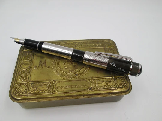 Montblanc William Faulkner. 2007. Black and brown resin