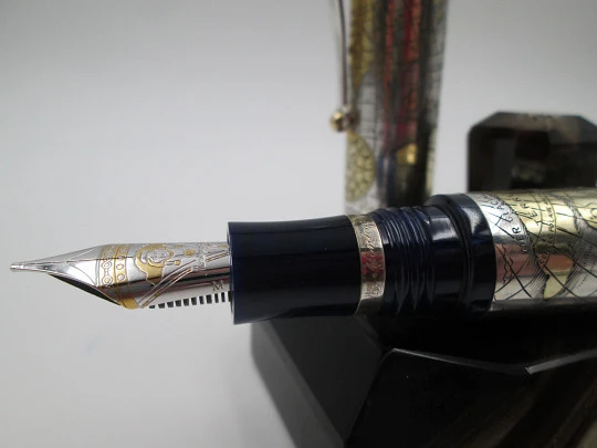 Montegrappa GEA 2001. Plata y oro. Edición limitada. Carga pistón