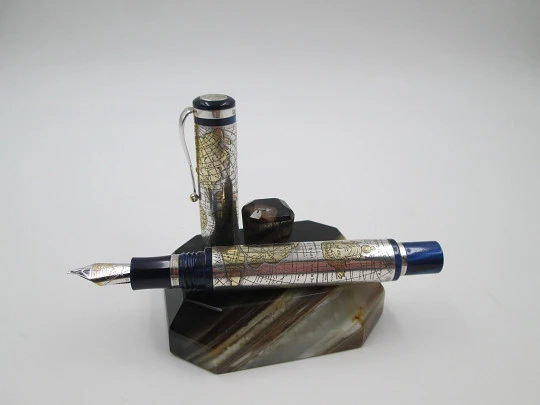 Montegrappa GEA. Silver and gold. Limited edition. Piston filler. 2001