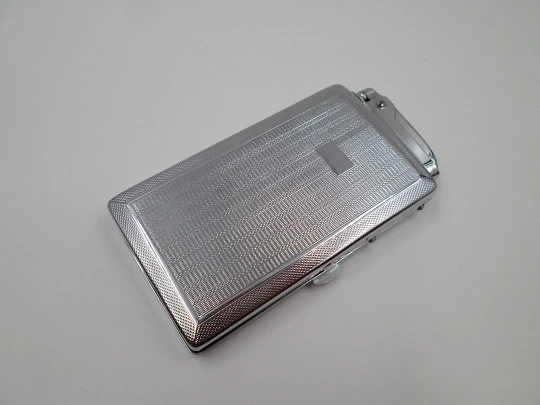 Mosda Streamline cigarette case and lighter. Silver metal. Petrol. 1950's