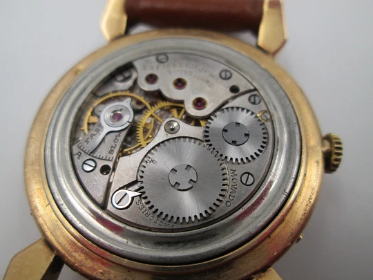 Movado Calendograph. Triple-Date Calendar. 18k gold. 1940's. Manual wind