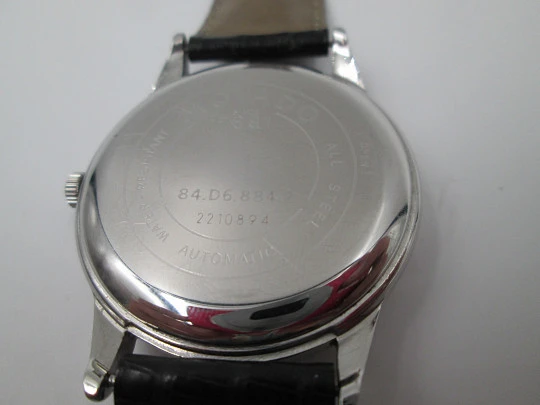 Movado. Stainless steel. Automatic. Calendar hand. Swiss. 1990's