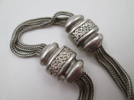 Multi-thread chatelaine. Sterling silver. Two sliding pieces & lobster clasp. 1910's. Europe