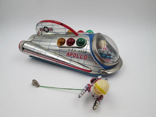 NASA Apollo Space Rocket Ship. Modern Toys Masudaya. Lithographed tinplate