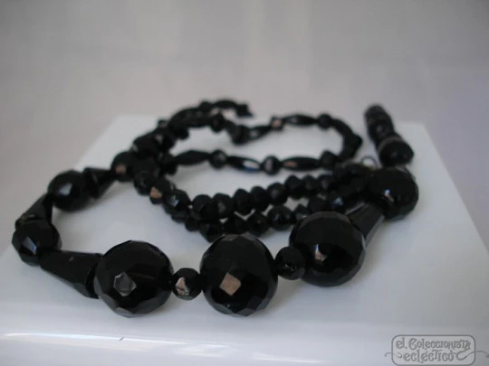 Necklace. Black faceted crystal beads. 1960's. Different shapes