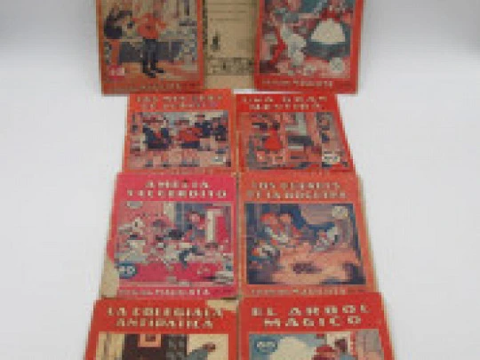 Nine illustrated children's stories. Marujita Collection. Molino publisher. 1940's. Spain