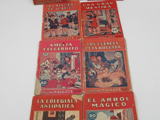 Nine illustrated children's stories. Marujita Collection. Molino publisher. 1940's. Spain