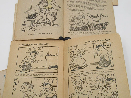 Nine illustrated children's stories. Marujita Collection. Molino publisher. 1940's. Spain