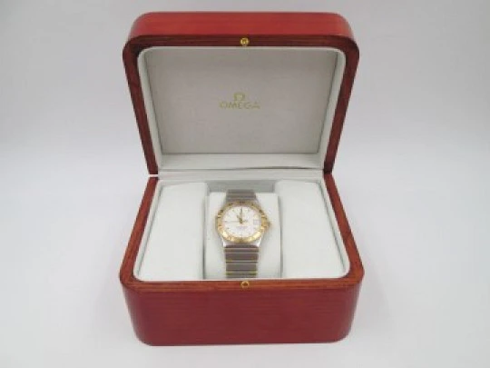 Omega Constellation men's wristwatch. Steel & 18k gold. 2005. Automatic. Box