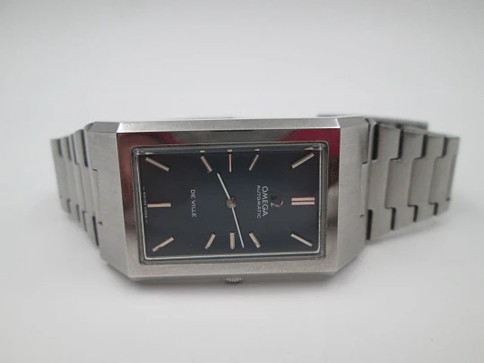 Omega De Ville Curvex Tank. Stainless steel. Automatic. Box. Bracelet. 1970's