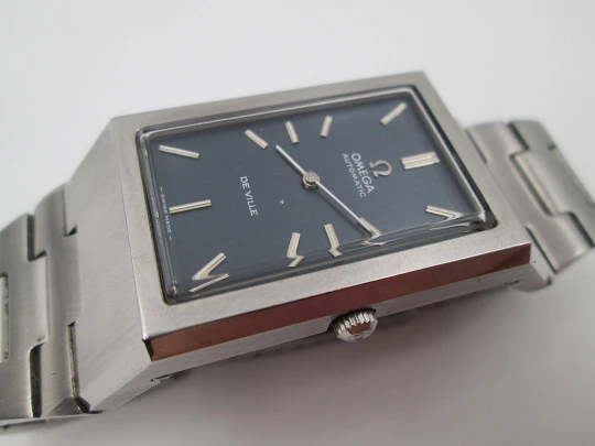 Omega De Ville Curvex Tank. Stainless steel. Automatic. Box. Bracelet. 1970's