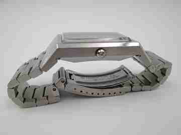 Omega De Ville Curvex Tank. Stainless steel. Automatic. Box. Bracelet. 1970's