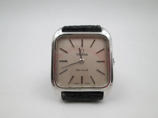 Omega De Ville ladie's watch. Stainless steel. Rectangular case. Manual wind. Strap. Box