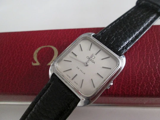 Omega De Ville ladie's watch. Stainless steel. Rectangular case. Manual wind. Strap. Box