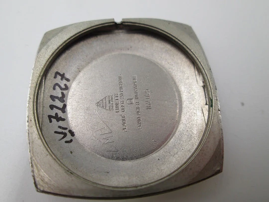 Omega De Ville. Acero y chapado oro. Caja cuadrada. Automático. Correa piel. 1960
