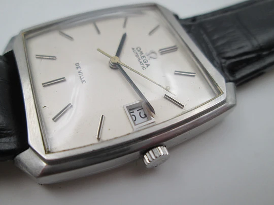 Omega De Ville. Stainless steel. Automatic. Date. Strap. 1970's