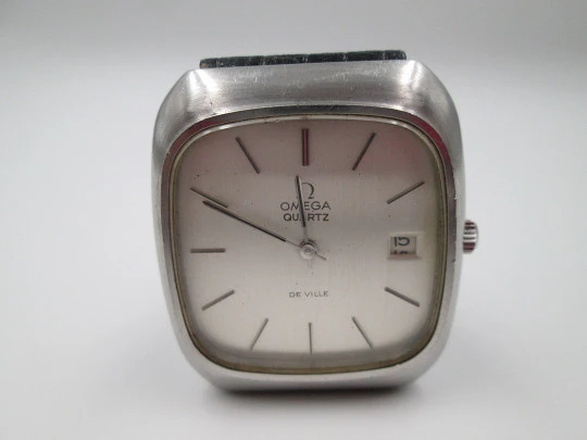 Omega De Ville. Stainless steel. Quartz. Calendar. Leather strap. 1970's