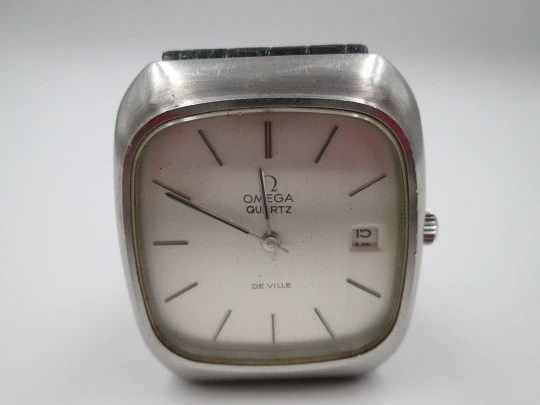 Omega De Ville. Stainless steel. Quartz. Calendar. Leather strap. 1970's