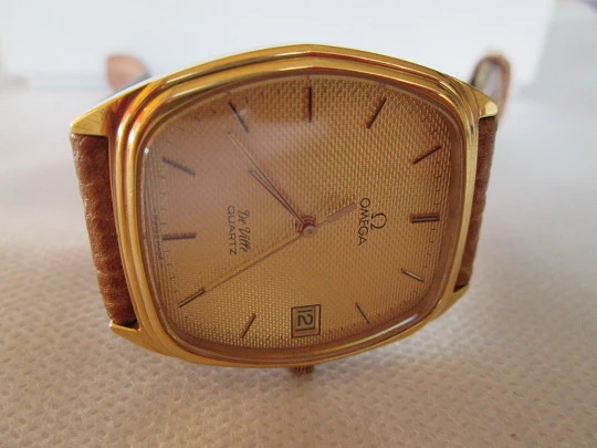 Omega De Ville. Steel & 20 microns gold plated. Quartz. Date. Strap. 1970's