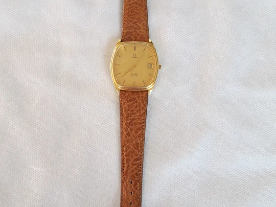 Omega De Ville. Steel & 20 microns gold plated. Quartz. Date. Strap. 1970's