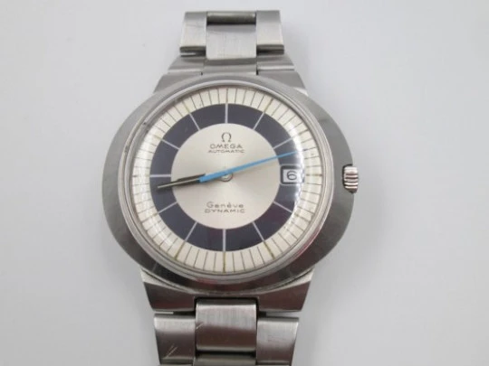 Omega Genève Dynamic. Steel. Automatic. Date. Blue and silver. 1970's