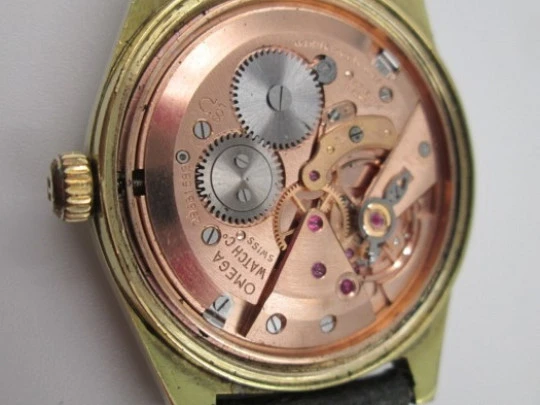 Omega Genève. 20 microns gold plated & steel. Manual wind. 1960's Omega Genève. 20 microns gold plated & steel. Manual wind. 1960's