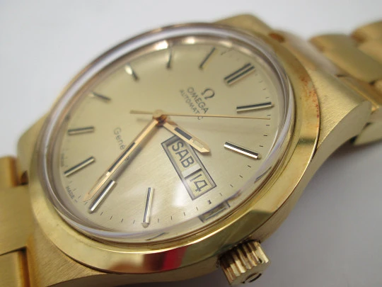 Omega Genève. Chapado oro y acero. Automático. Calendario. Brazalete. 1970