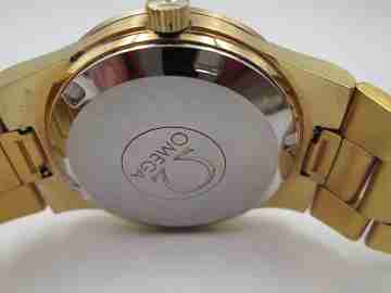 Omega Geneve. Gold plated & steel. Automatic. Calendar. Bracelet. 1970's