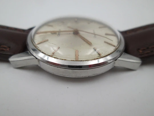 Omega Genève. Stainless steel. Manual wind. Leather strap. 1970's. Swiss