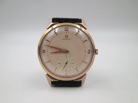 Omega Jumbo Calatrava men's watch. 80 microns pink gold plated. Manual wind. 1950's