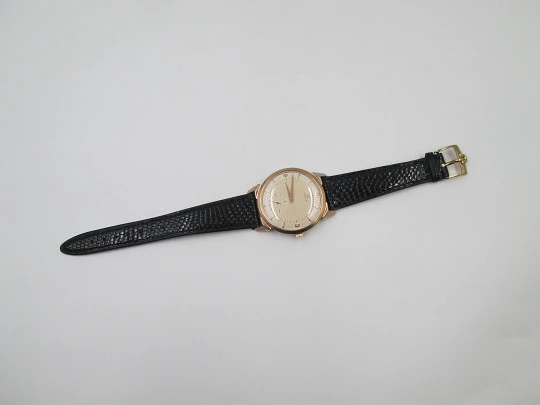 Omega Jumbo Calatrava. Chapado en oro rosa 80 micras. Cuerda manual. 1950. Suiza