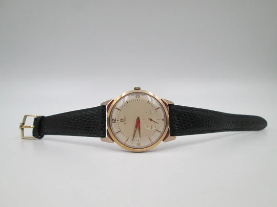 Omega Jumbo Calatrava. Chapado en oro rosa 80 micras. Cuerda manual. 1950. Suiza