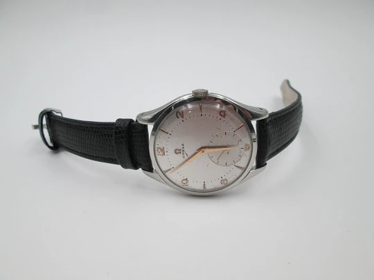 Omega Jumbo oversize. Stainless steel. 1950's. Manual wind. Strap. Swiss