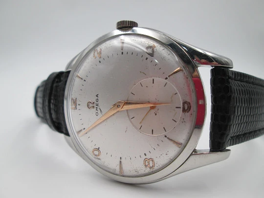 Omega Jumbo oversize. Stainless steel. 1950's. Manual wind. Strap. Swiss