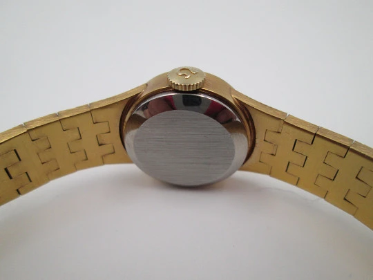 Omega ladie's watch. 20 micron gold plated & steel. Manual wind. Box. 1970's