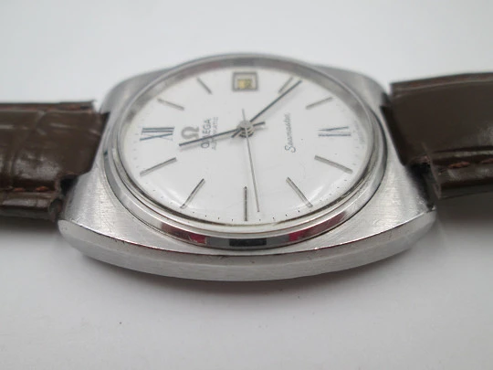 Omega Seamaster automatic men's watch. Stainless steel. Calendar. Strap. 1970's Omega Seamaster automatic men's watch. Stainless steel. Calendar. Strap. 1970's