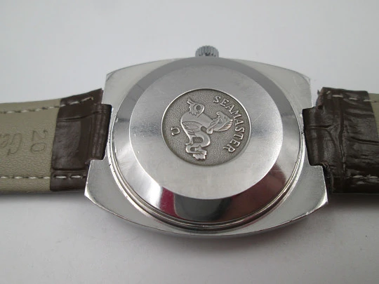 Omega Seamaster automatic men's watch. Stainless steel. Calendar. Strap. 1970's Omega Seamaster automatic men's watch. Stainless steel. Calendar. Strap. 1970's