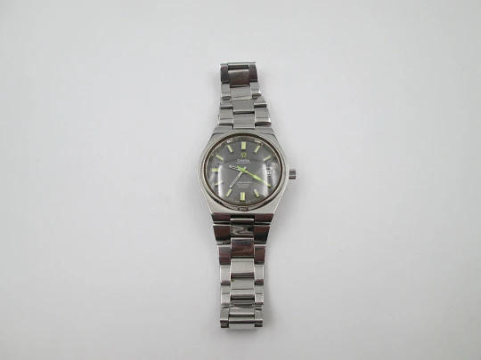 Omega Seamaster Cosmic 2000. Stainless steel. Automatic. Calendar. Bracelet. 1970's Omega Seamaster Cosmic 2000. Stainless steel. Automatic. Calendar. Bracelet. 1970's